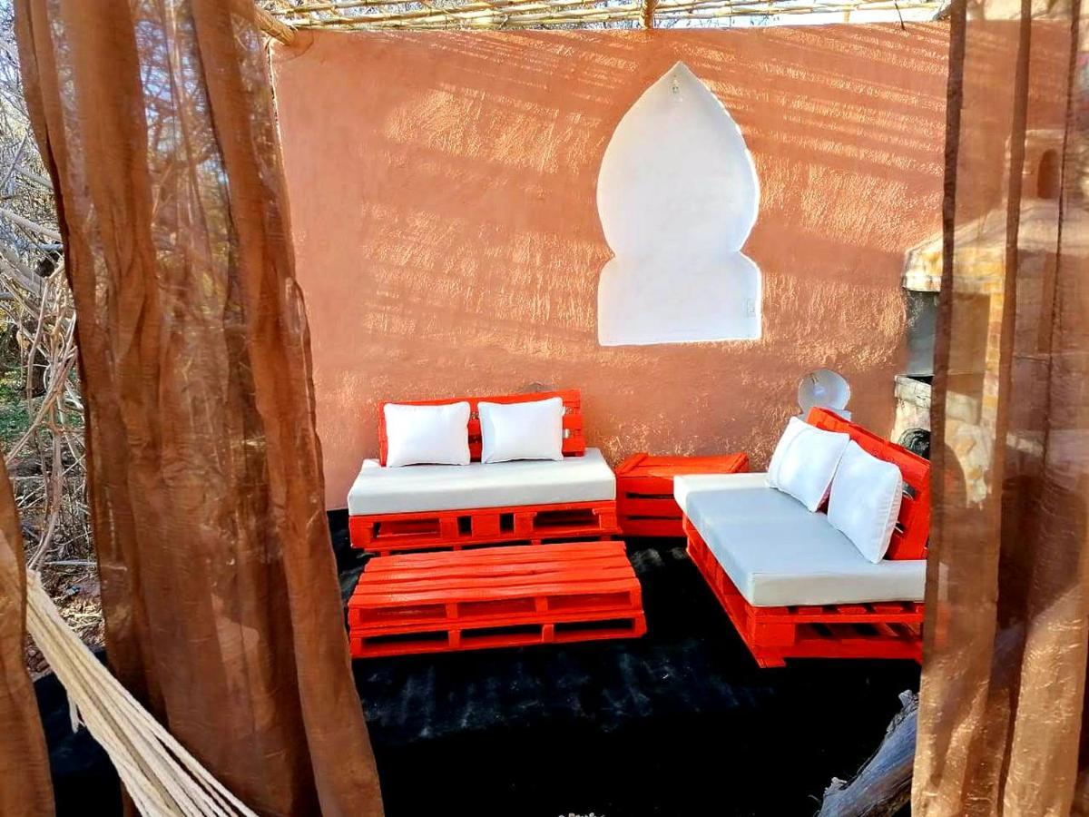 Riad Tazawa Ibrahene Esterno foto