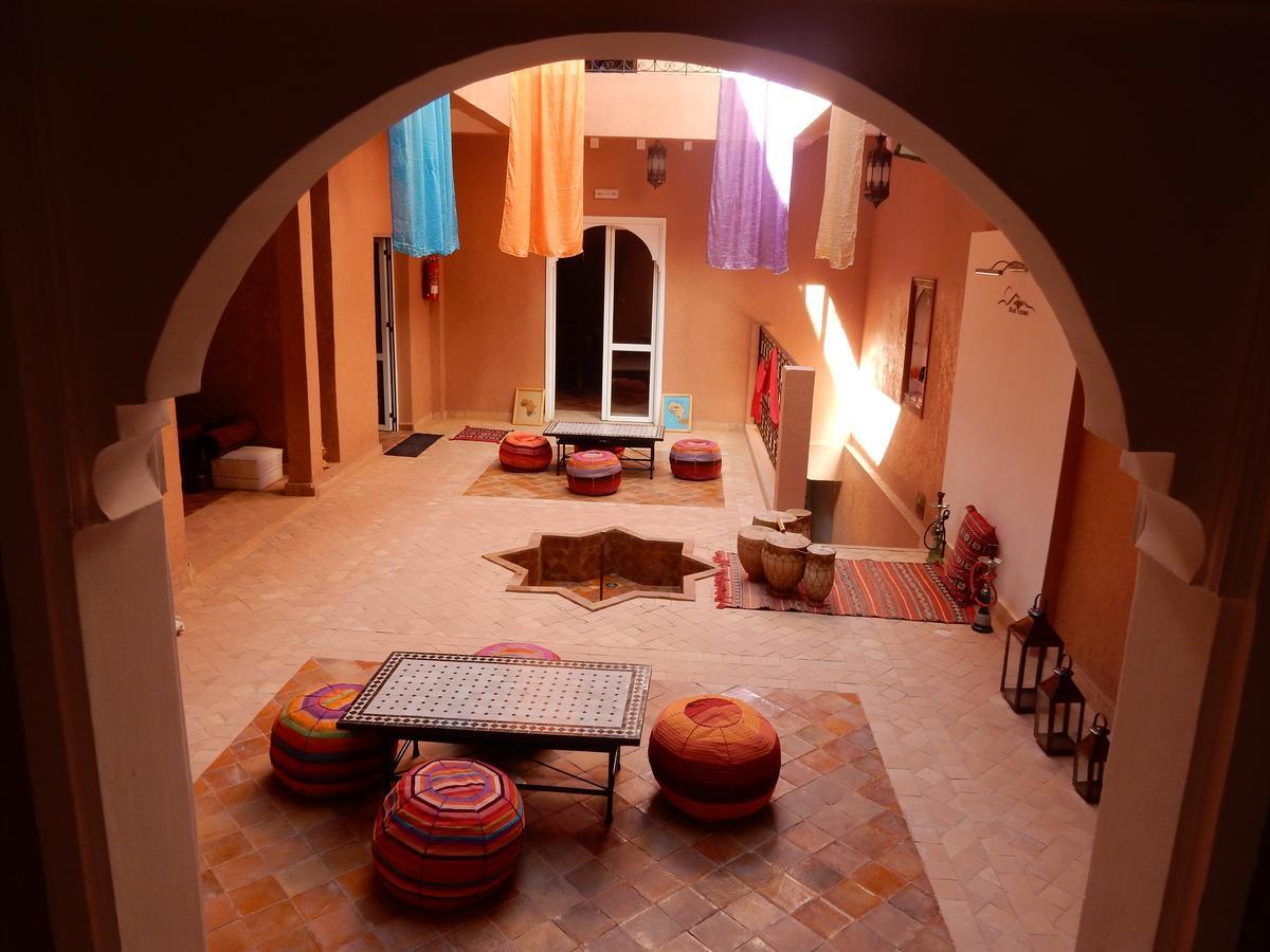 Riad Tazawa Ibrahene Esterno foto