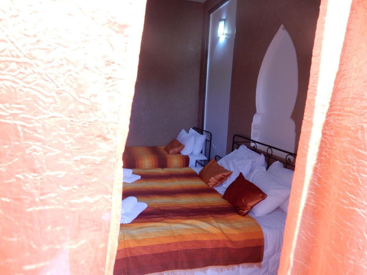 Riad Tazawa Ibrahene Esterno foto
